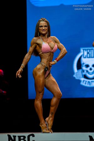 BIKINI МАСТЕРА +35